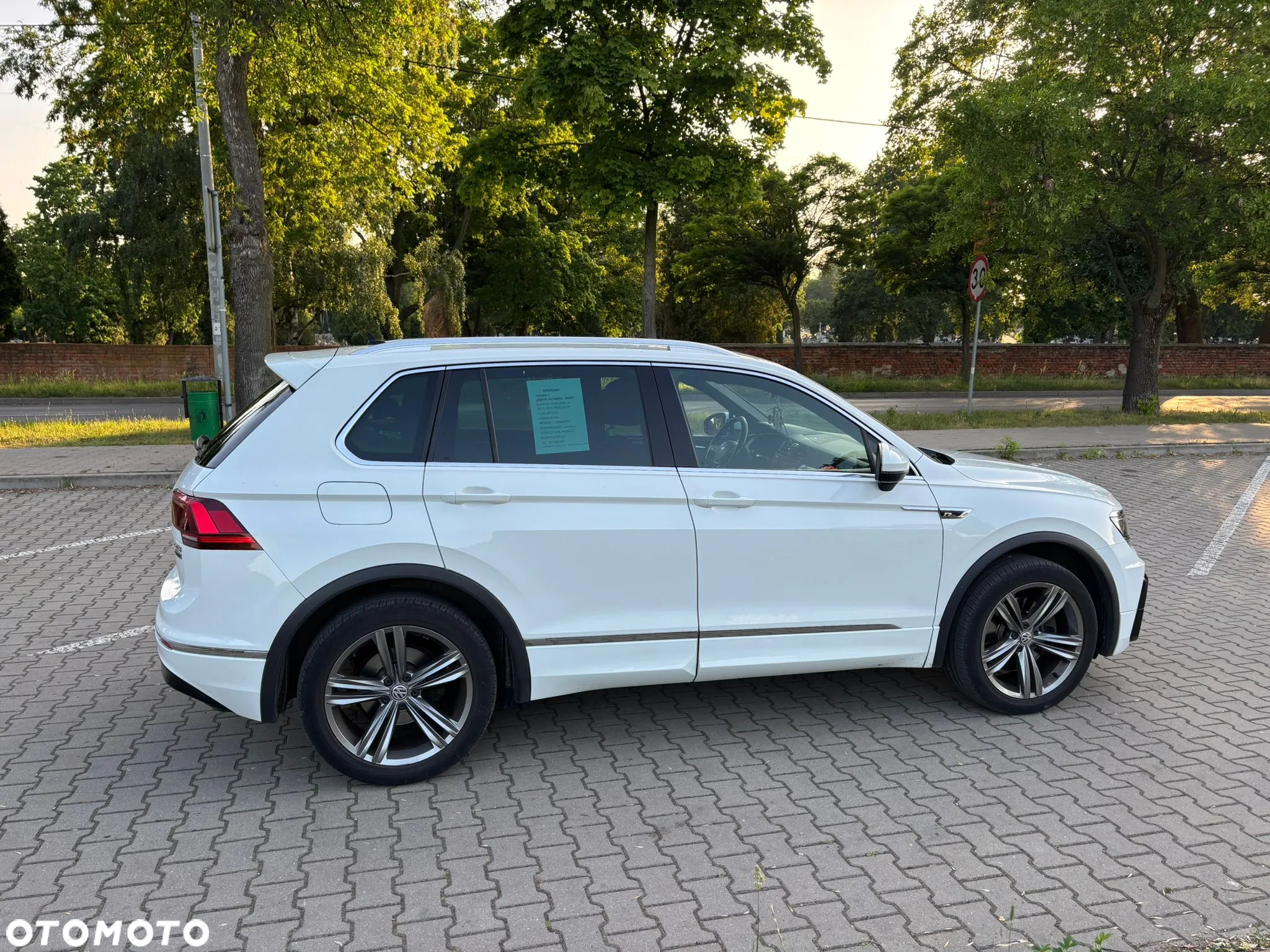 Volkswagen Tiguan - 3