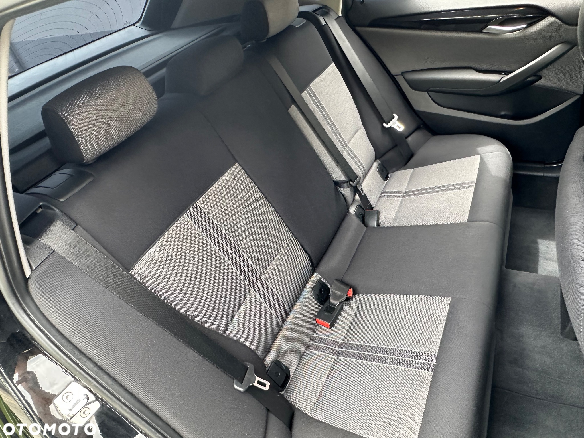 BMW X1 sDrive20d - 15