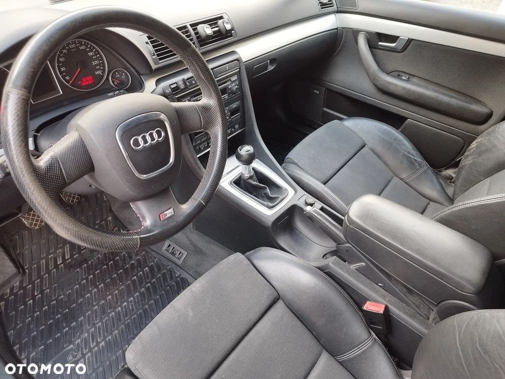 Audi A4 Avant - 7