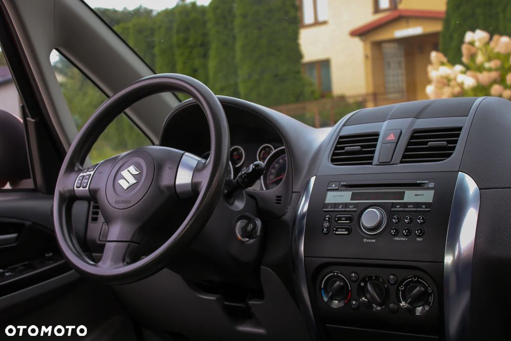 Suzuki SX4 1.6 VVT 4x4 Limited - 34