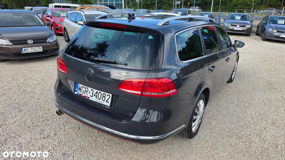 Volkswagen Passat 1.6 TDI BlueMotion Technology Comfortline - 4