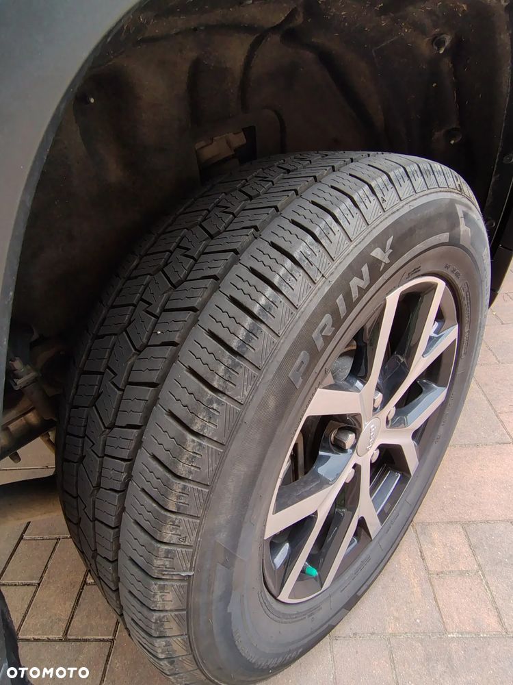 Jeep Grand Cherokee - 37