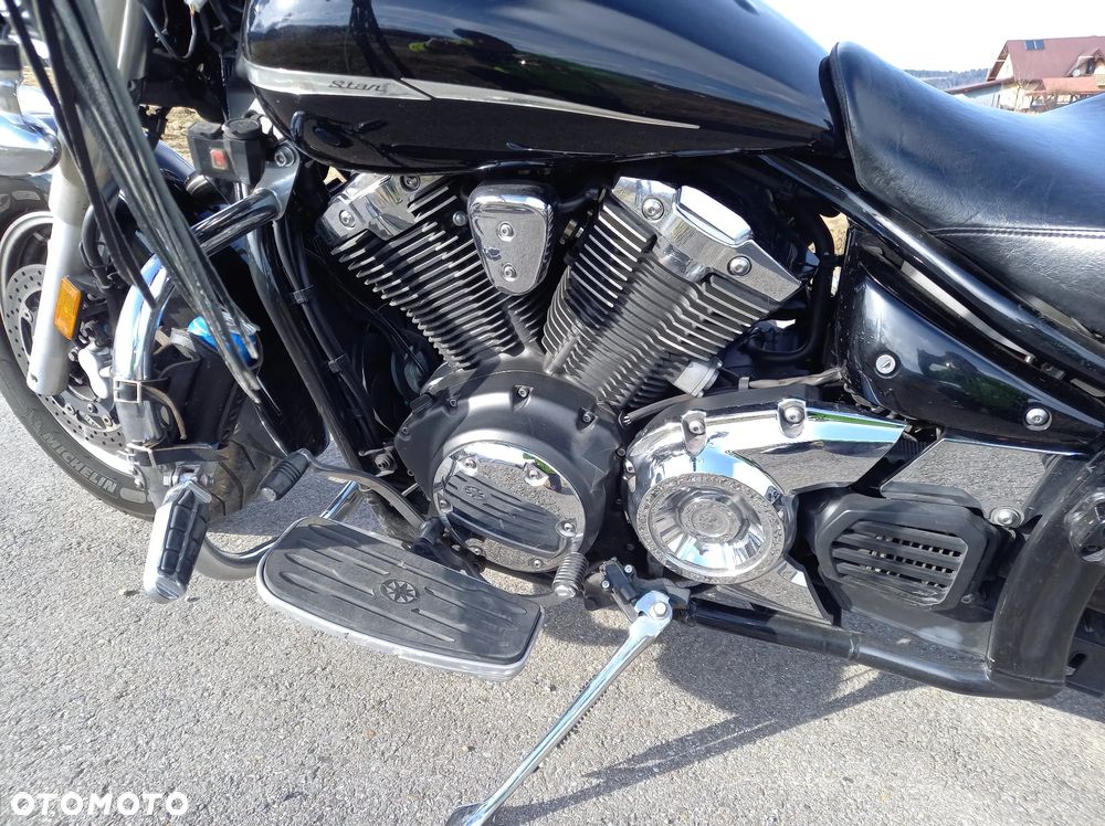 Yamaha XVS - 6
