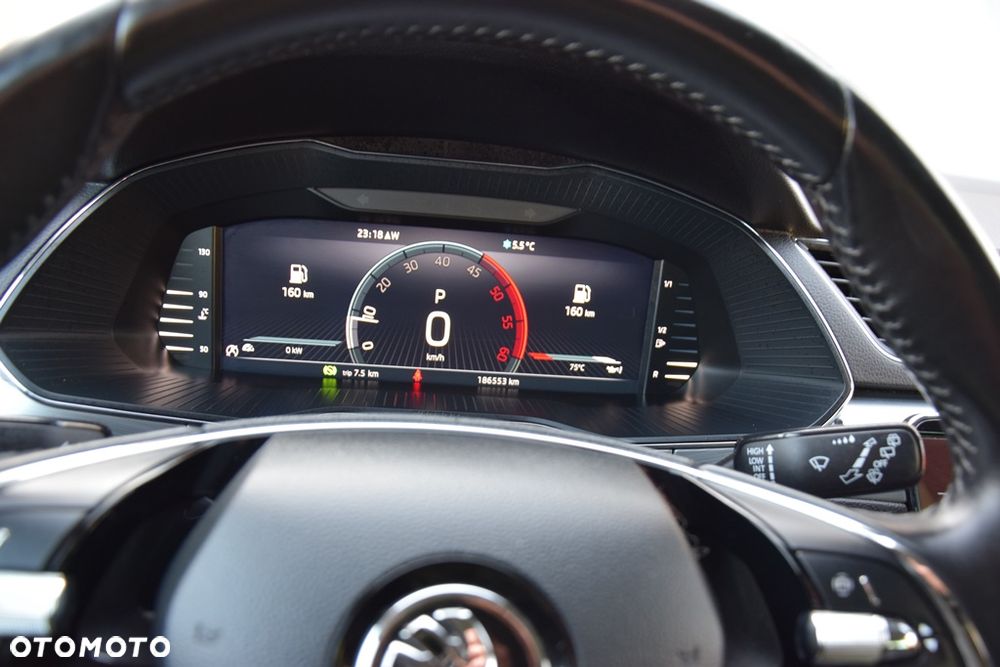 Skoda Superb 2.0 TDI Ambition DSG7 - 18