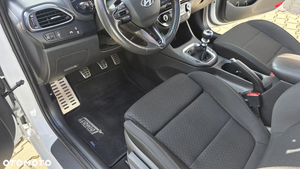 Hyundai i30 1.4 T-GDI N-Line - 18