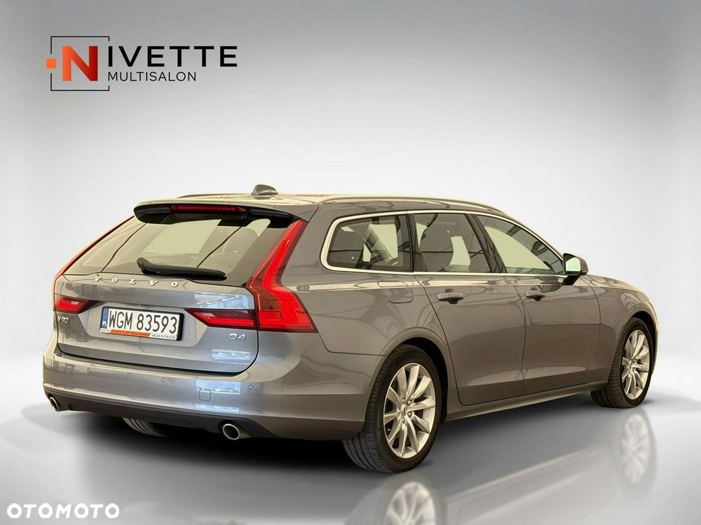 Volvo V90 - 6