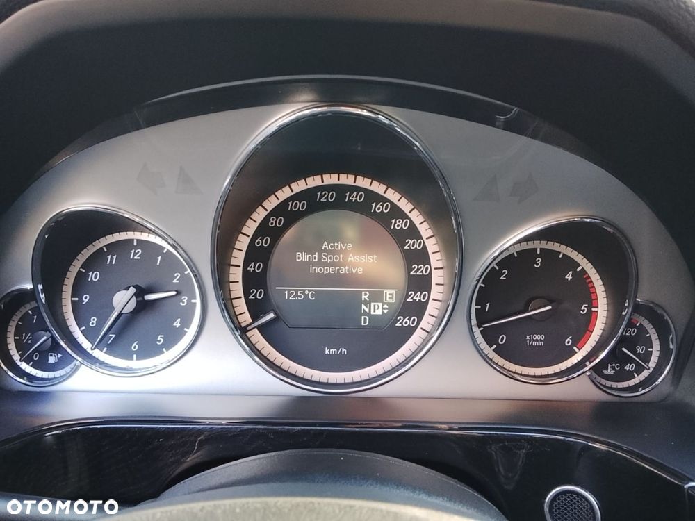 Mercedes-Benz Klasa E - 18