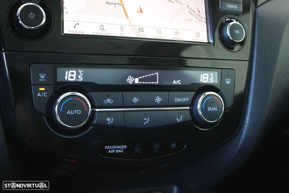 Nissan Qashqai 1.5 dCi N-Connecta - 24