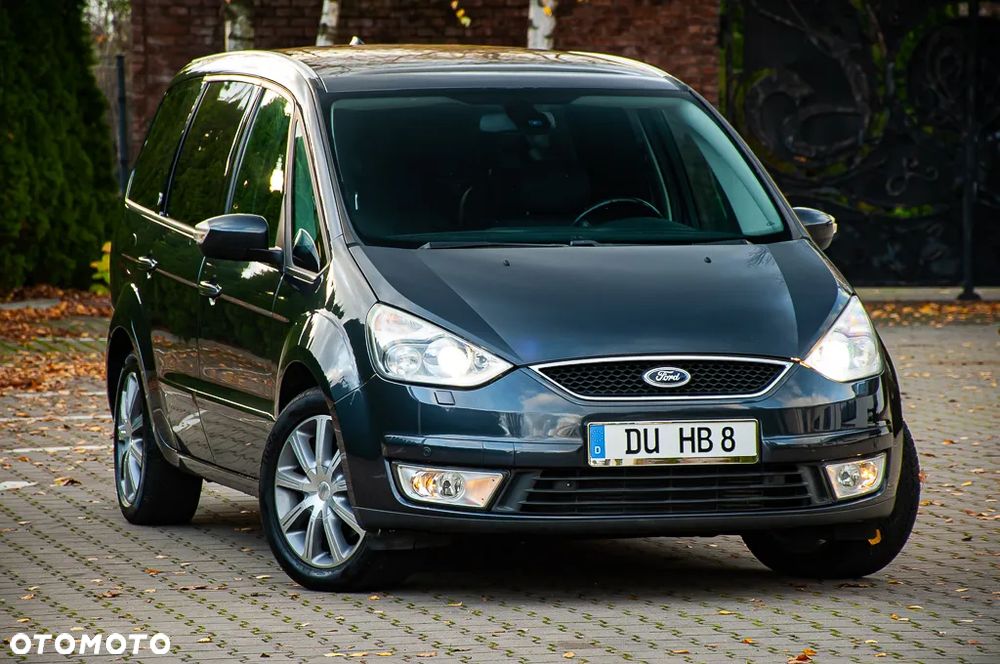 Ford Galaxy 2.0 TDCi Ghia - 17