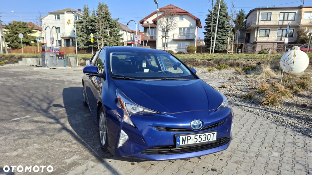 Toyota Prius 1.8 Hybrid Prestige - 4