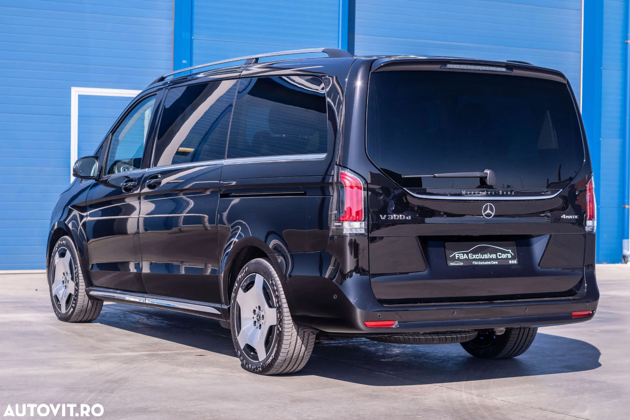 Mercedes-Benz V 300 d lang 9G-TRONIC Exclusive Edition - 9