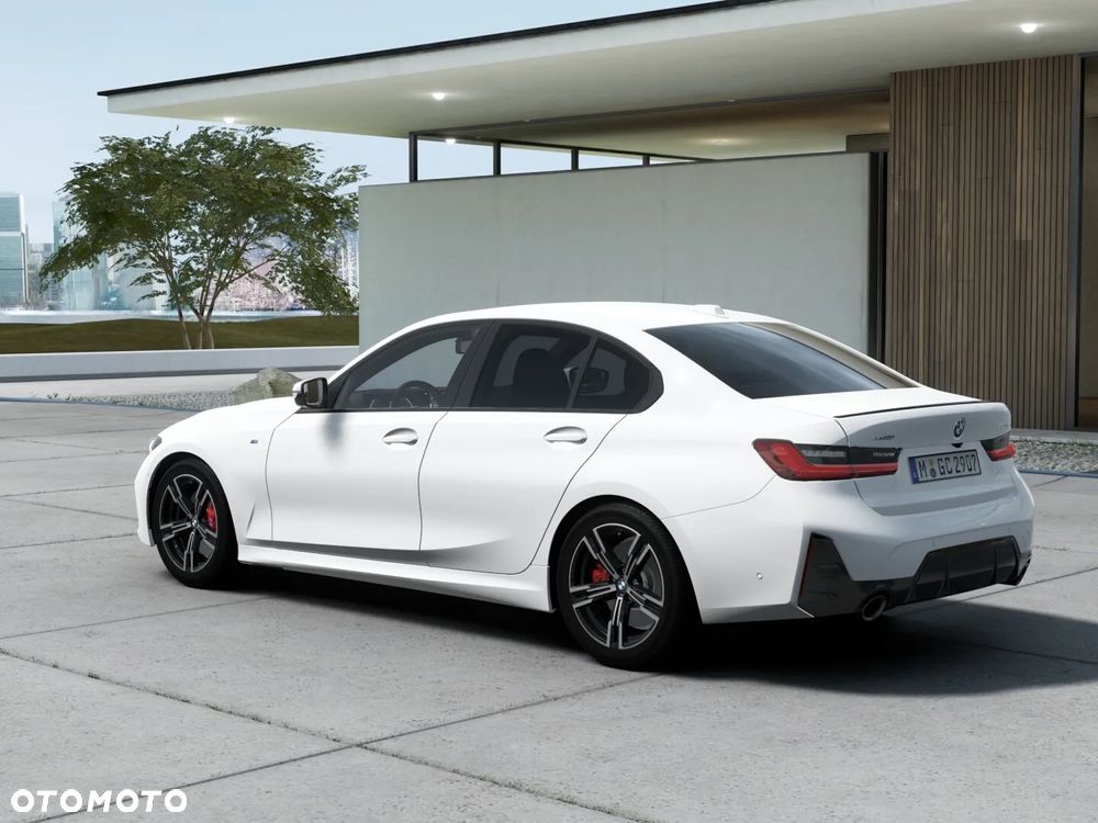 BMW Seria 3 320d xDrive mHEV M Sport - 2