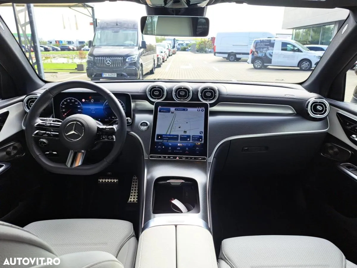 Mercedes-Benz GLC 300 e 4MATIC - 13