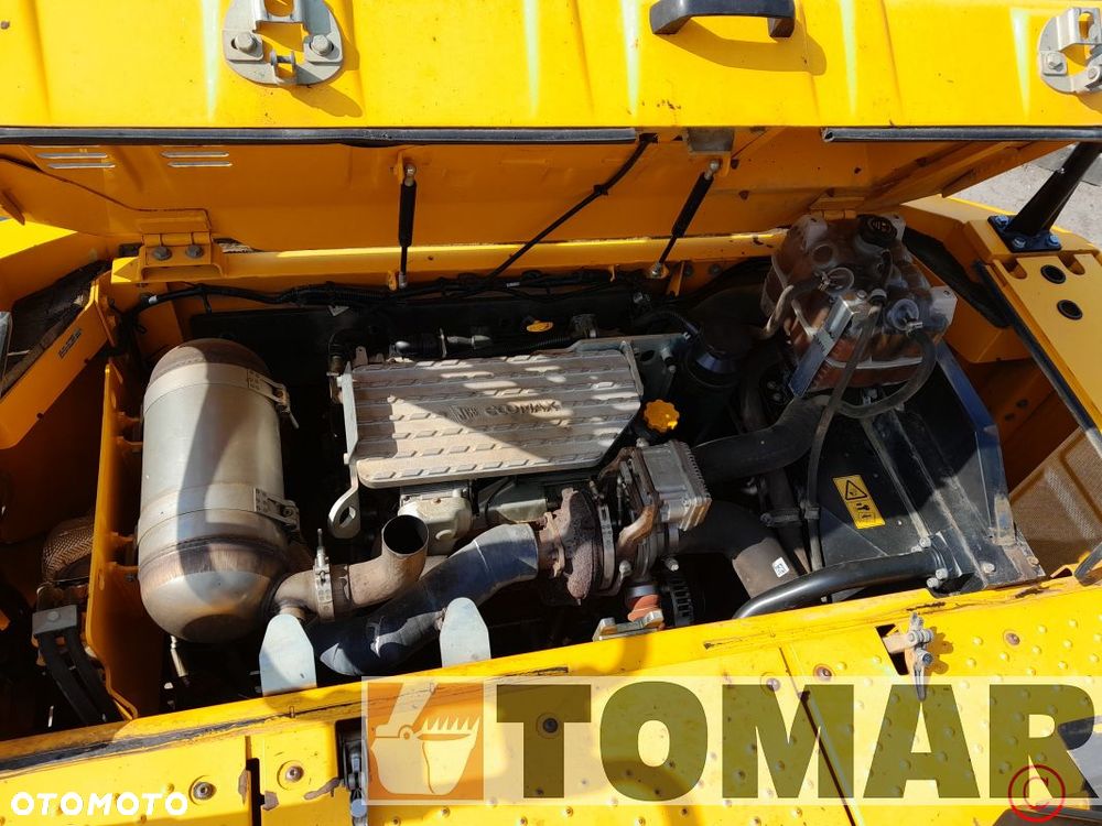 JCB 150X 2019R - 24