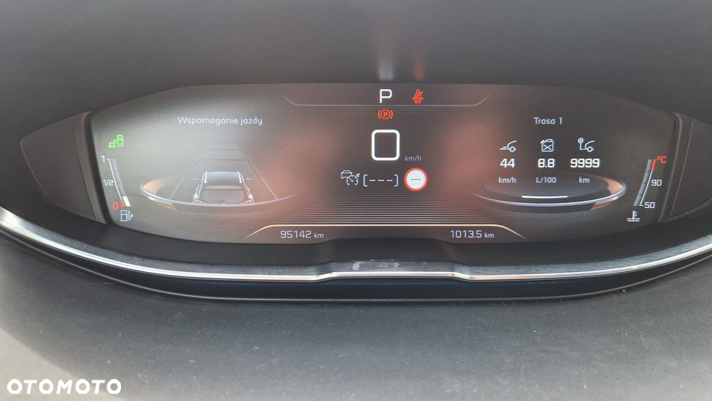 Peugeot 5008 - 5