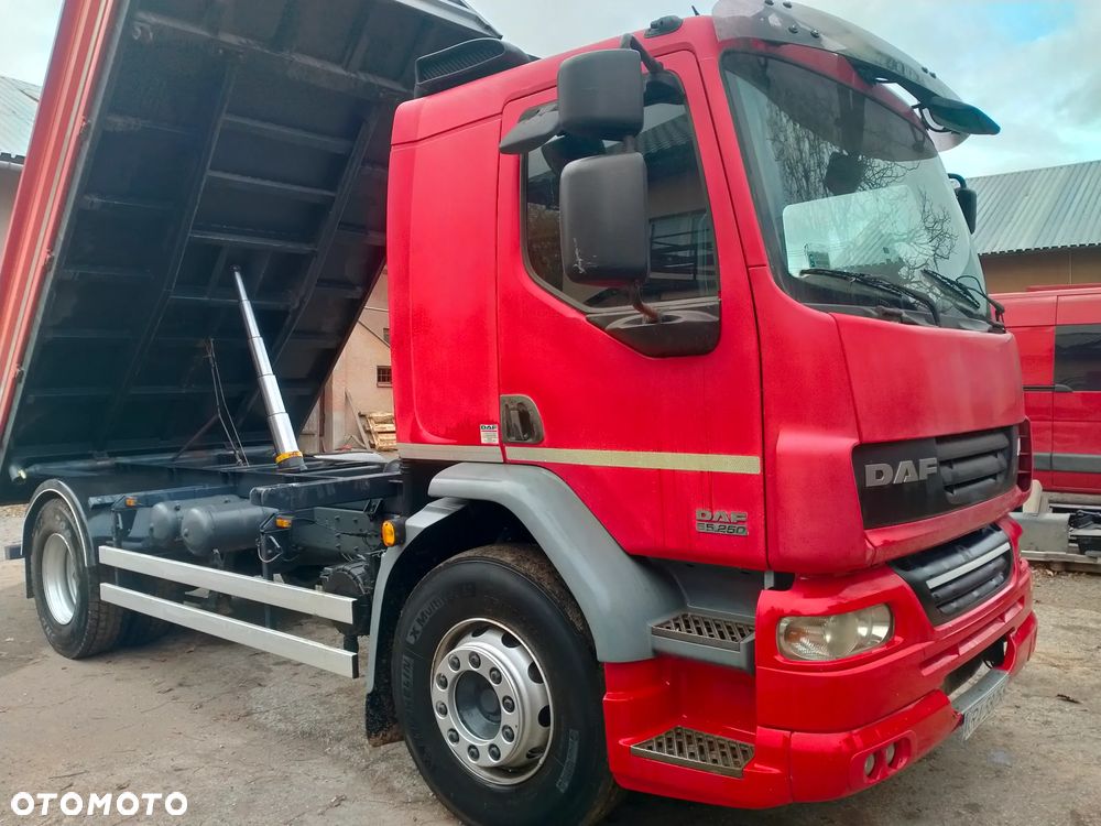DAF LF 55.250 Salon Wywrotka Blokada Skrzynia 8 biegów Klima - 2