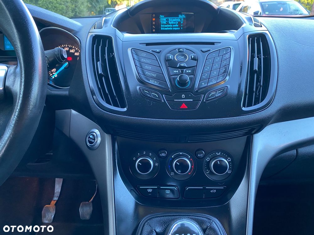 Ford Kuga 2.0 TDCi 2x4 Titanium - 14
