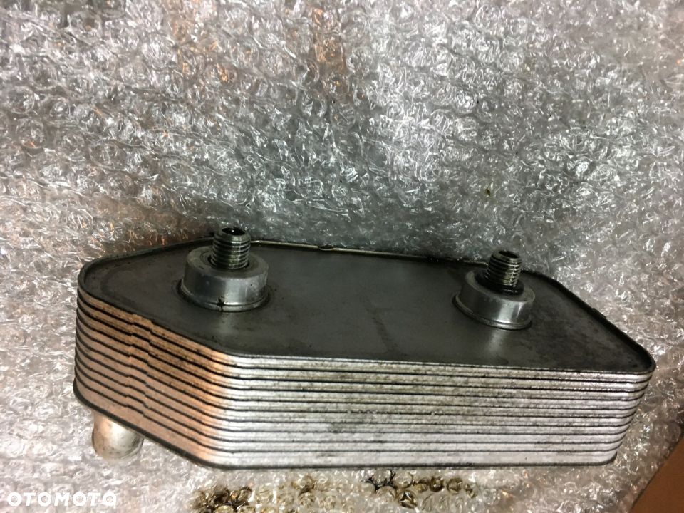 CHŁODNICZKA OLEJU VW GOLF IV 096409061G - 5