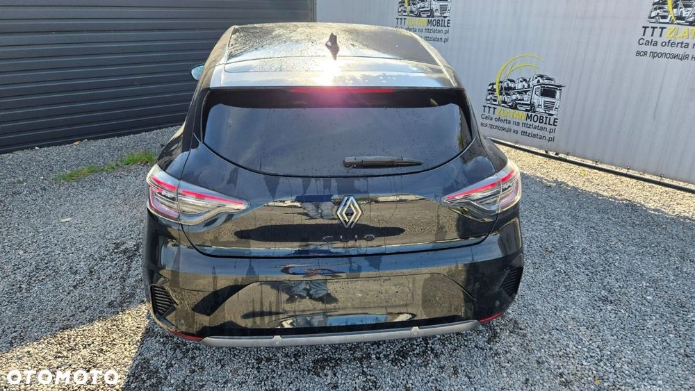 Renault Clio - 21