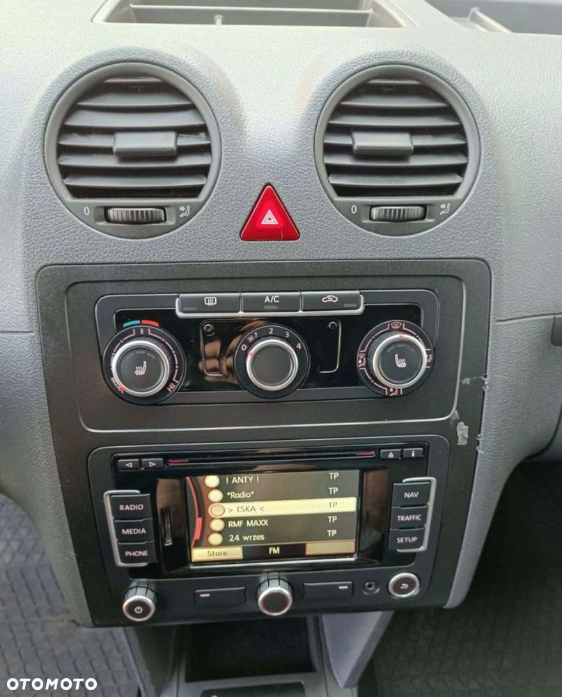 Volkswagen Caddy - 12