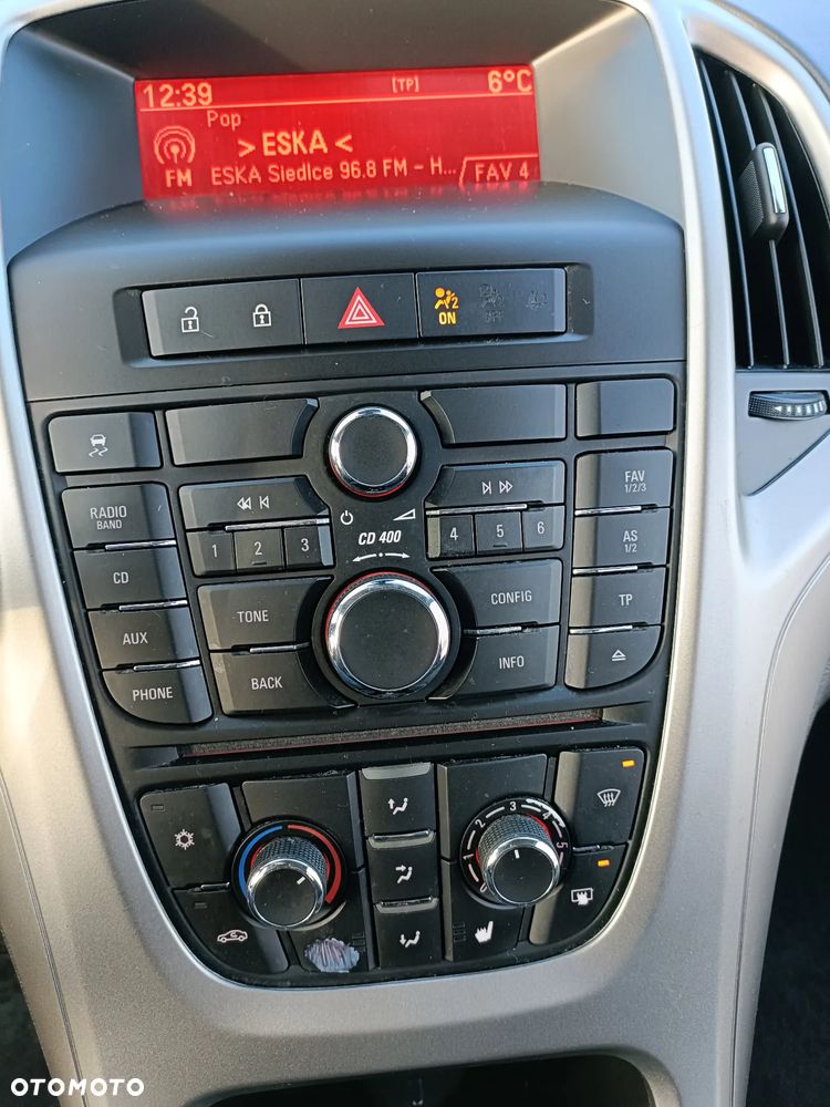 Opel Astra 1.6 Design Edition - 13