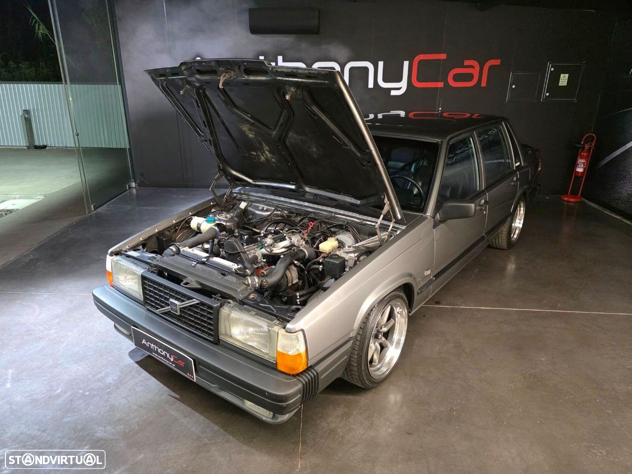 Volvo 740 - 25