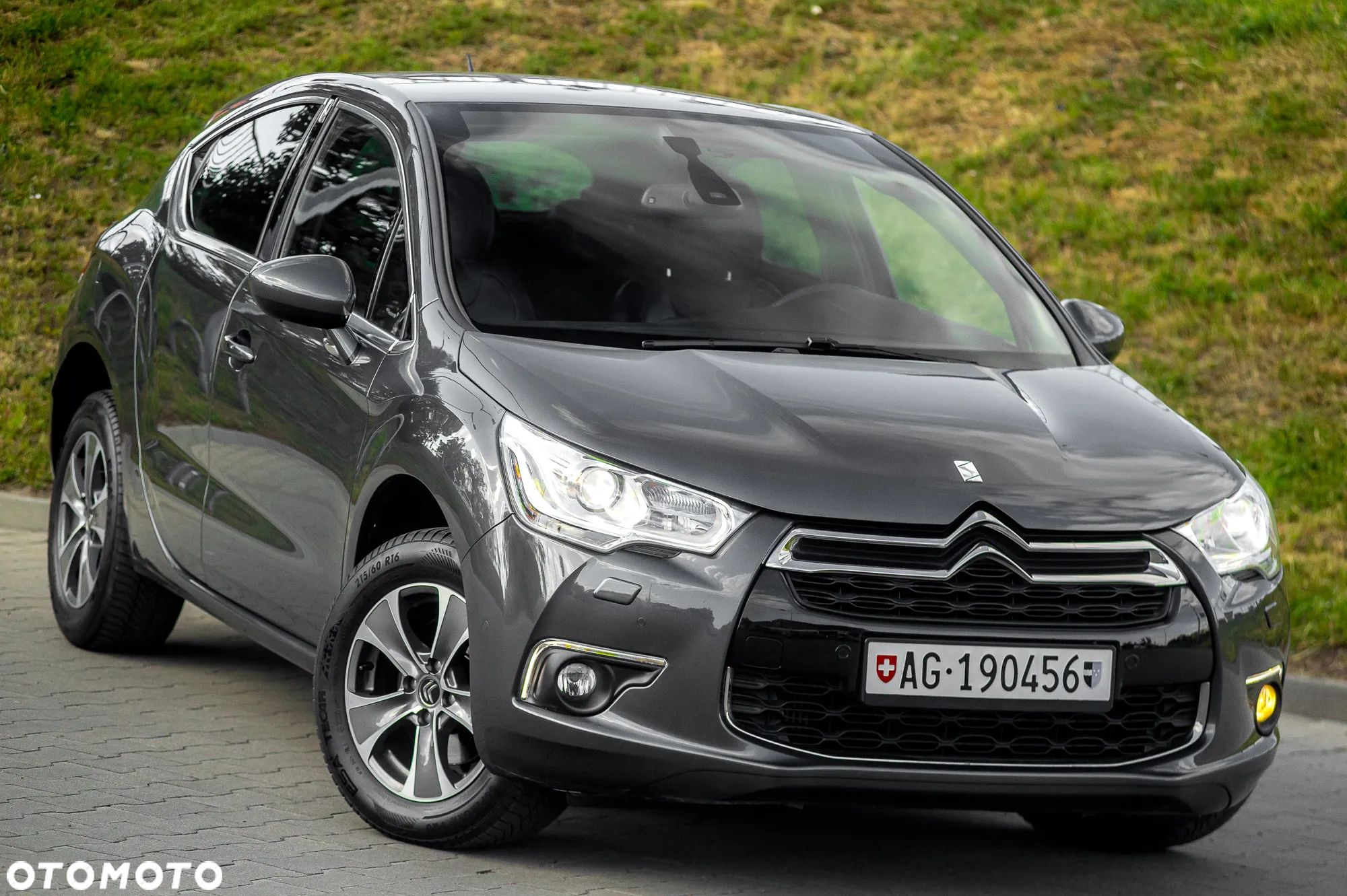 Citroën DS4 1.6 THP SoChic - 1