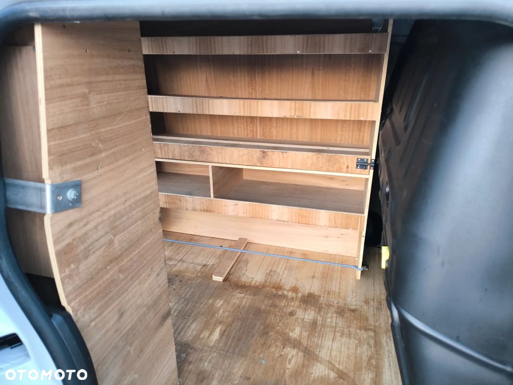 Citroën BERLINGO - 25