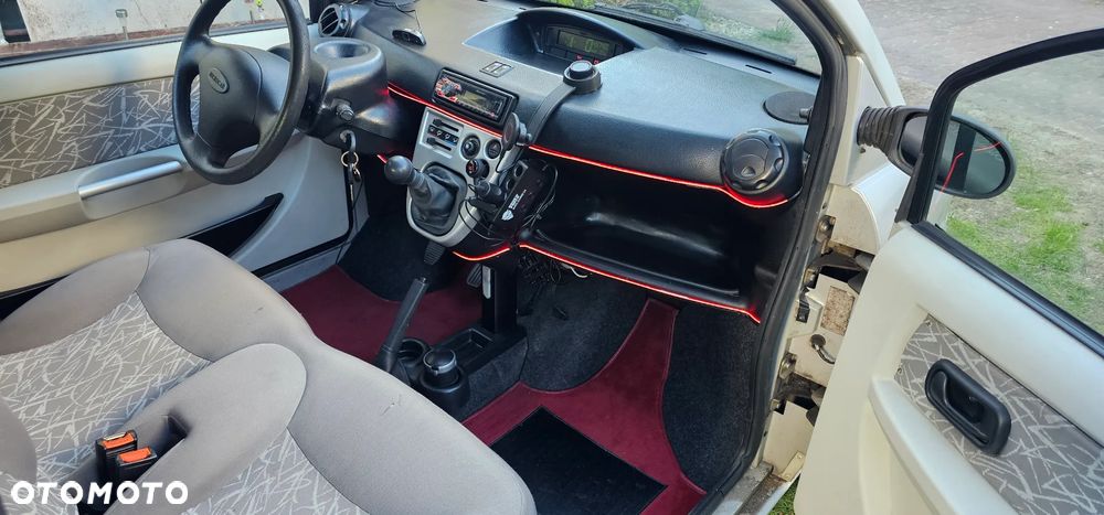 Microcar MC - 7