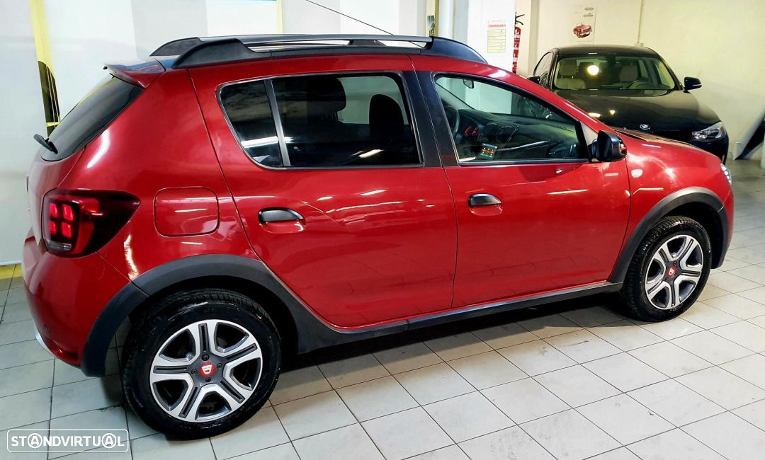 Dacia Sandero 1.5 Blue dCi Stepway - 6
