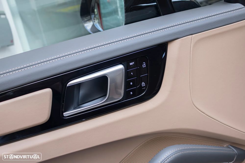 Porsche Cayenne Turbo S E-Hybrid — fotografia 8