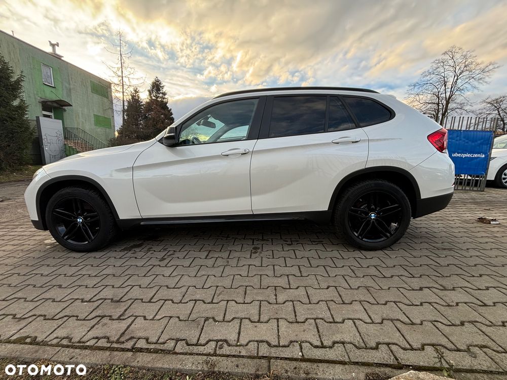 BMW X1 sDrive18d Sport Line - 11