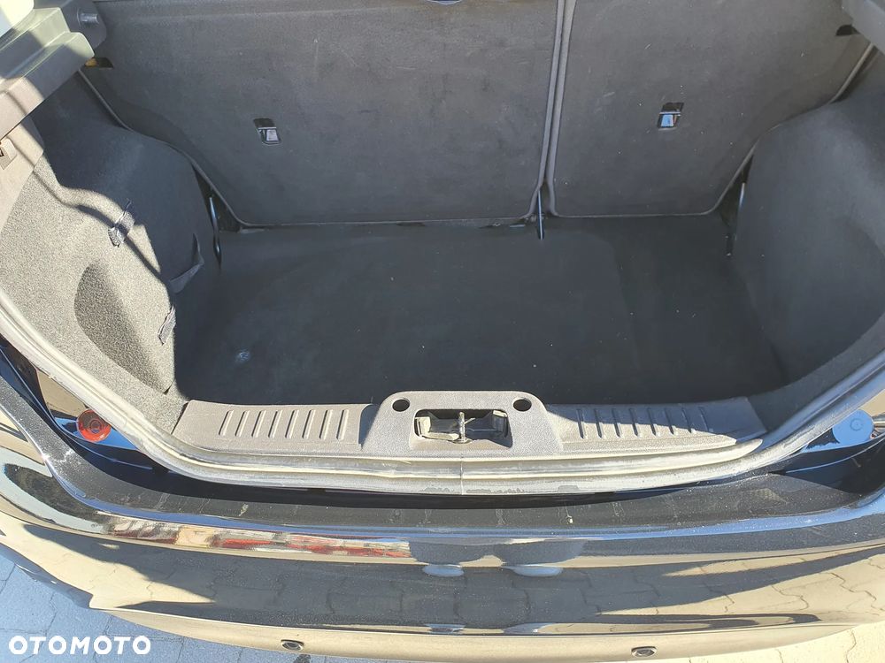Ford Fiesta - 7
