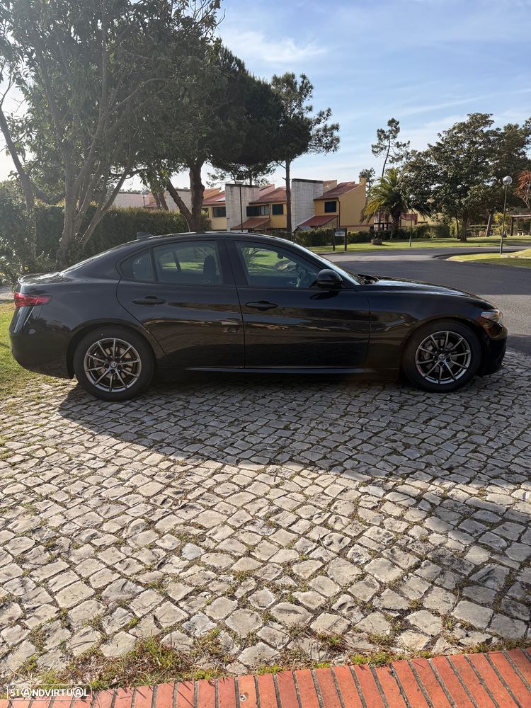 Alfa Romeo Giulia 2.2 D - 3