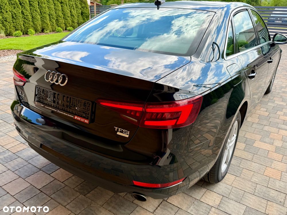Audi A4 Limousine - 9