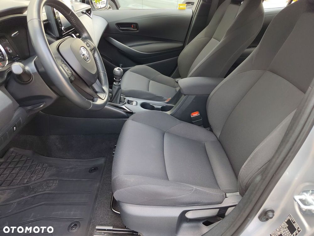Toyota Corolla 1.2 T Active - 16
