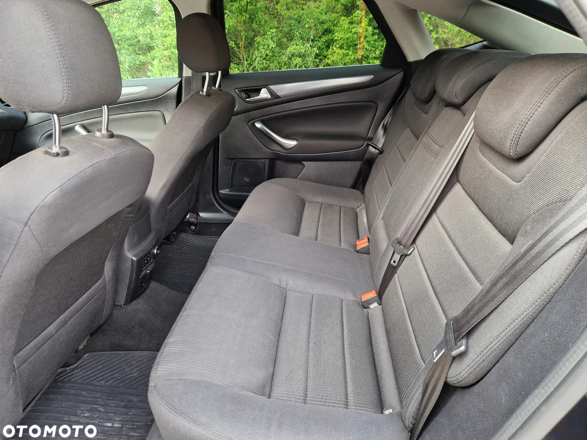 Ford Mondeo 2.0 TDCi Titanium - 11