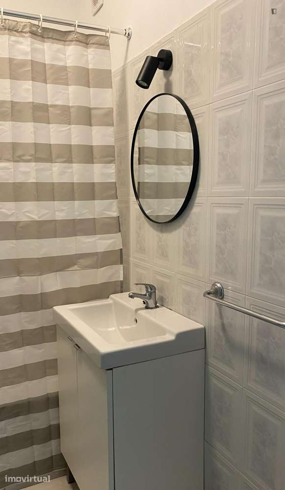 Quarto - localizado em Oeiras Lisbon - Grande imagem: 5/16