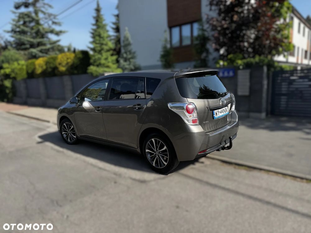 Toyota Verso 1.8 Prestige MS 7os EU6 - 12