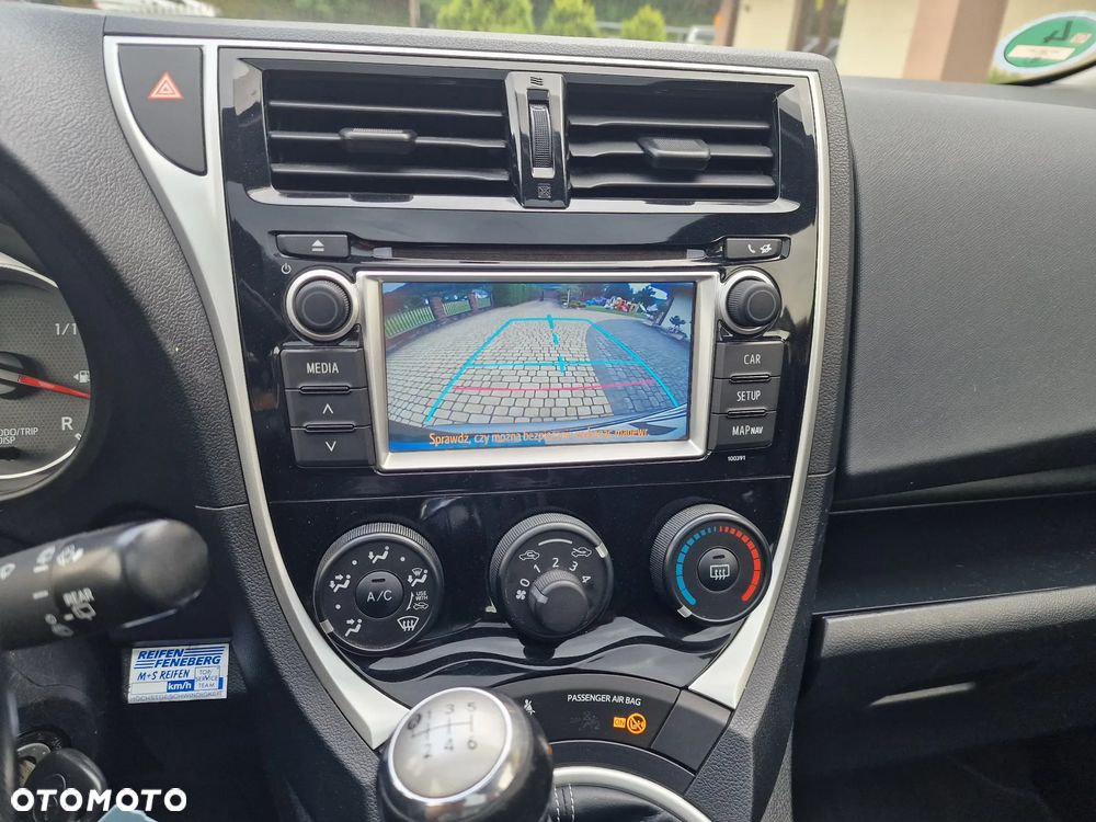 Toyota Verso S - 8