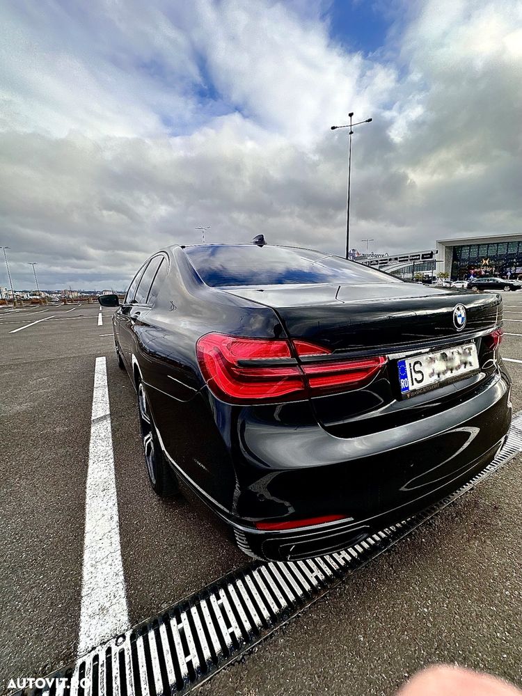 BMW Seria 7 740d xDrive - 15