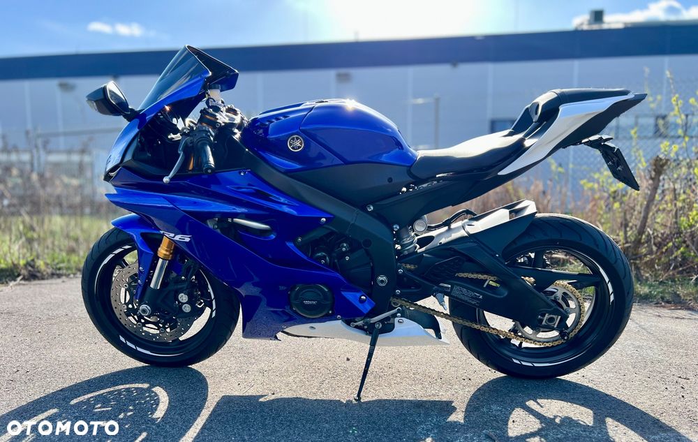 Yamaha R6 - 5