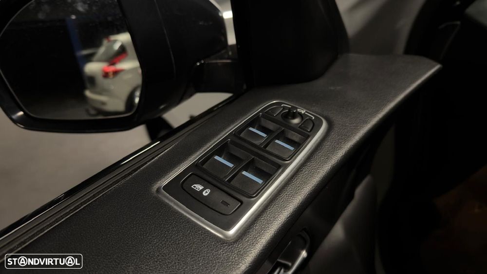 Jaguar F-Pace 2.0 i4D R-Sport AWD Aut. - 9