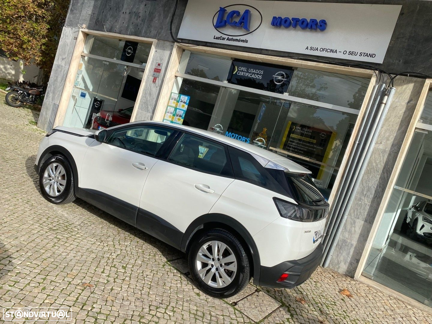Peugeot 3008 1.2 PureTech Active Pack - 2