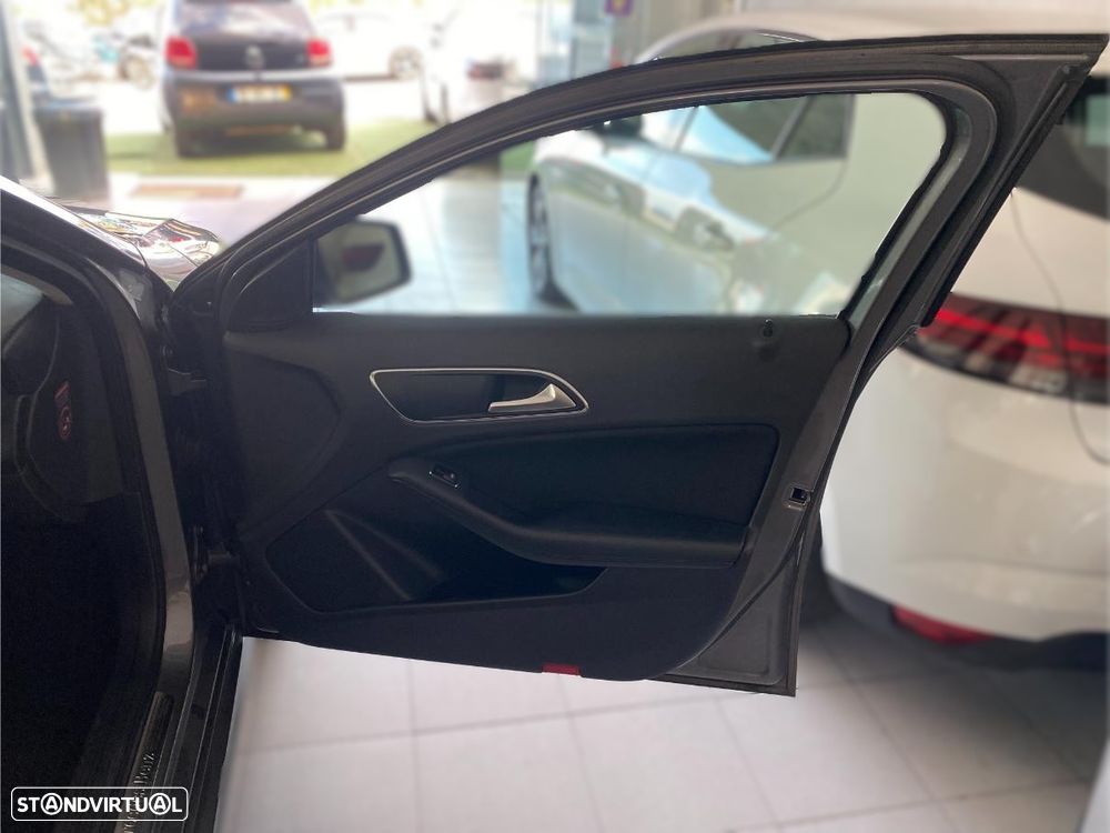 Mercedes-Benz A 180 CDI BlueEFFICIENCY Edition - 15