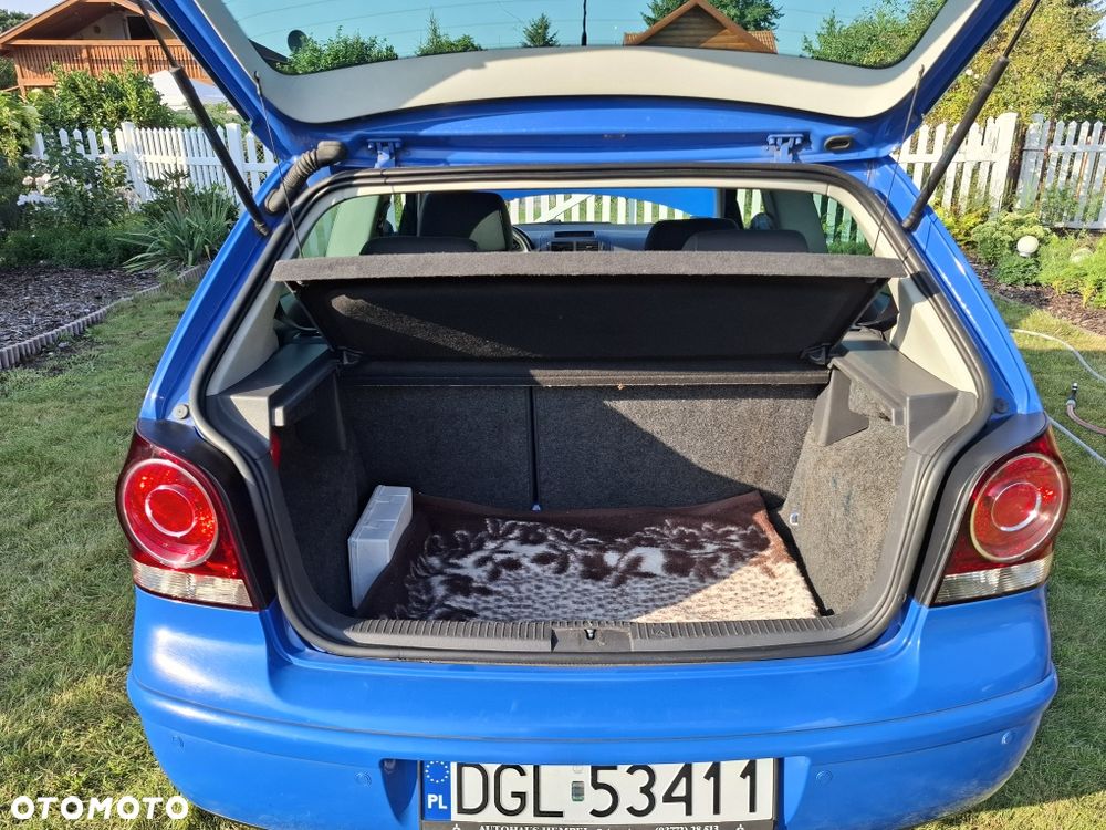 Volkswagen Polo - 8