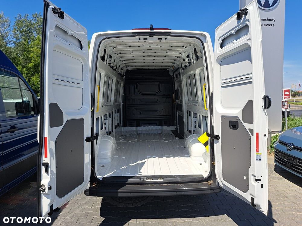 Volkswagen Crafter - 8