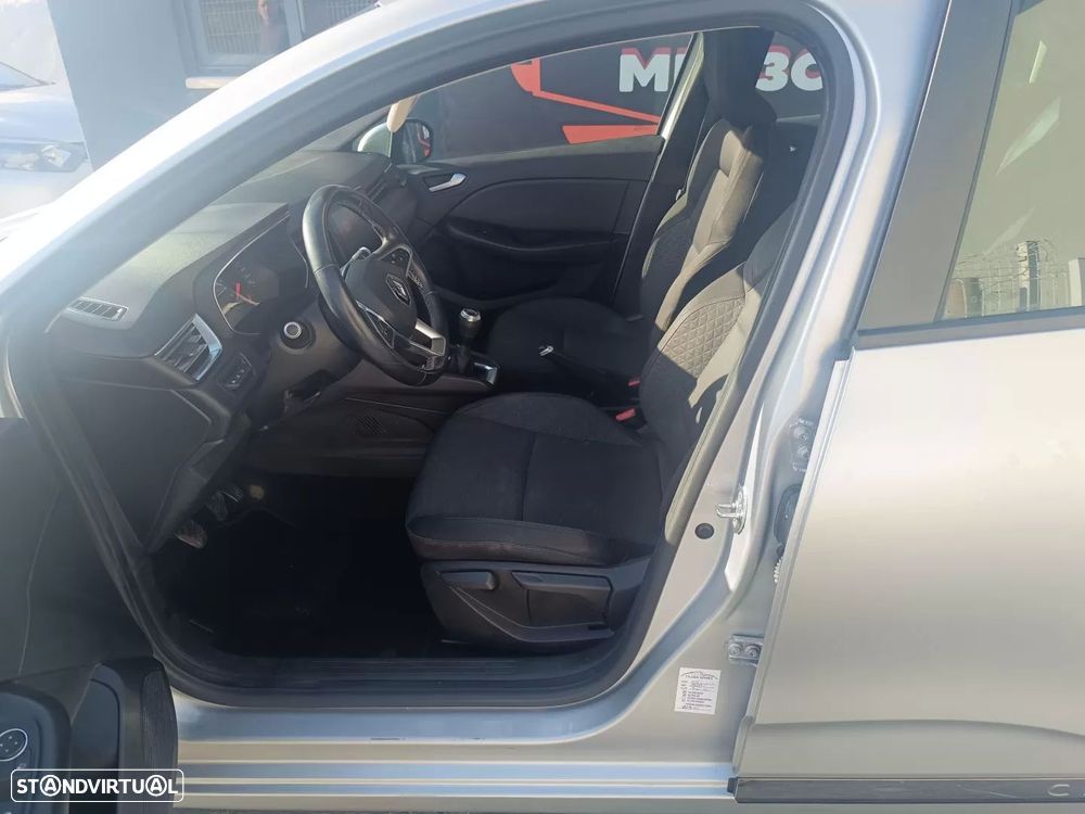 Renault Clio 1.0 TCe Exclusive - 11