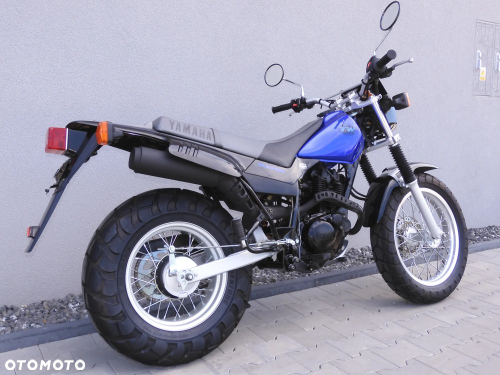Yamaha TW - 16