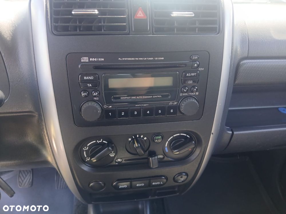 Suzuki Jimny 1.5 DDiS Comfort - 12